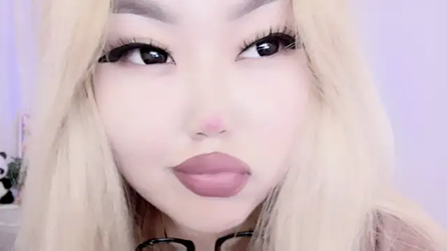 amelia sunlight online show from 19, 3, 2025