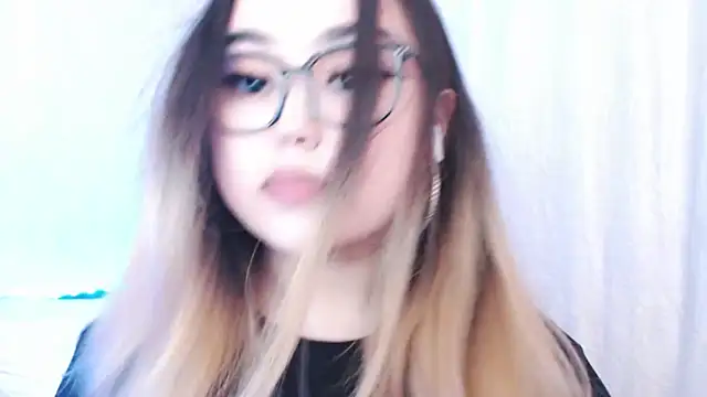Snapshot of amelia_sunlight chatting on 26, 5, 2026 amelia sunlight online show from 26, 5, 2026
