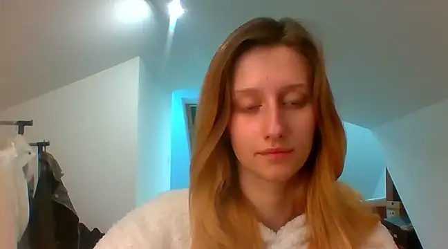 LUNA delight online show from 8, 1, 2025