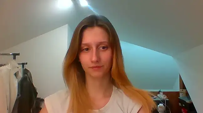 LUNA delight online show from 15, 1, 2025