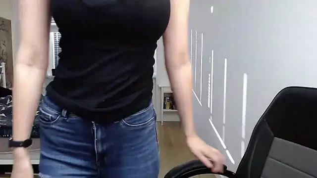 LUNA delight online show from 9, 9, 2025