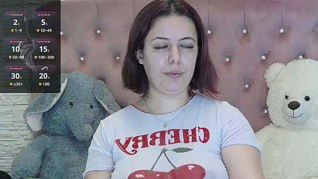 SophiaStarr online show from 26, 9, 2025