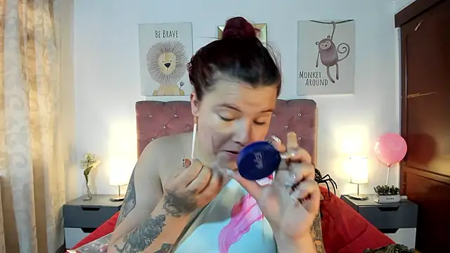 CelessteRedds online show from 25, 3, 2026