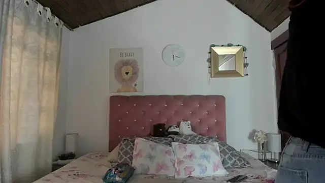 CelessteRedds online show from 9, 9, 2025