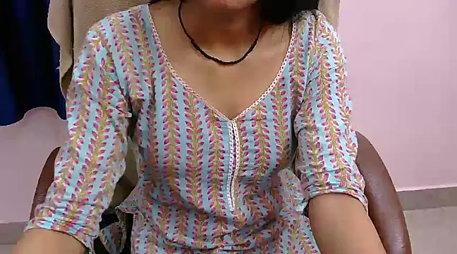 Snapshot of PRIYANKA_KUMARI_01 chatting on 5, 2, 2025 PRIYANKA KUMARI 01 online show from 5, 2, 2025