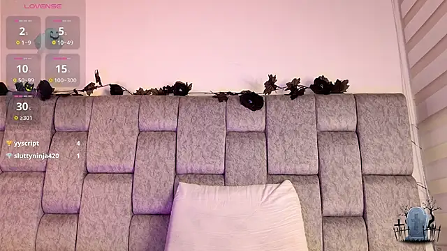 Alice noir online show from 6, 3, 2026