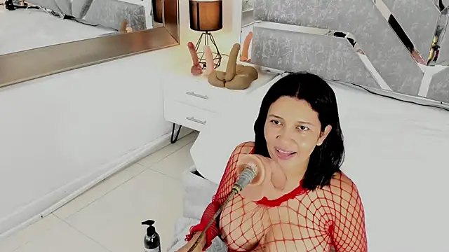Slut Milf  online show from 28, 5, 2026