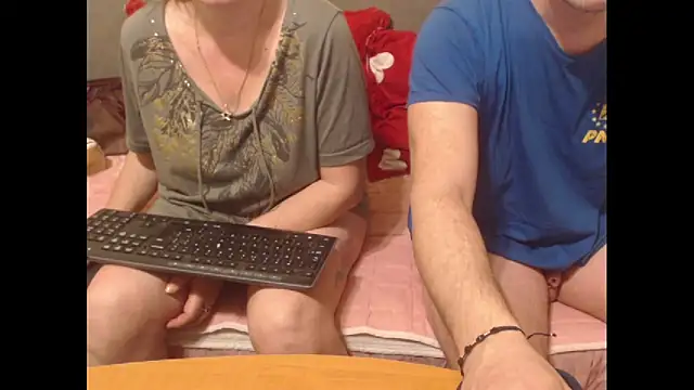 sweetcouplesweets online show from 19, 3, 2025