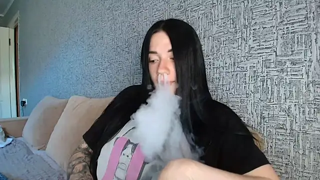 Liana diva online show from 6, 5, 2026
