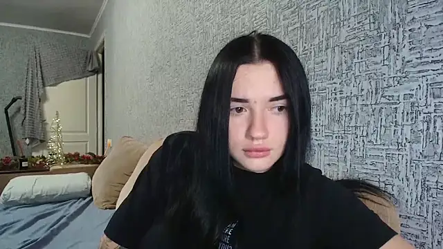 Liana diva online show from 22, 12, 2025