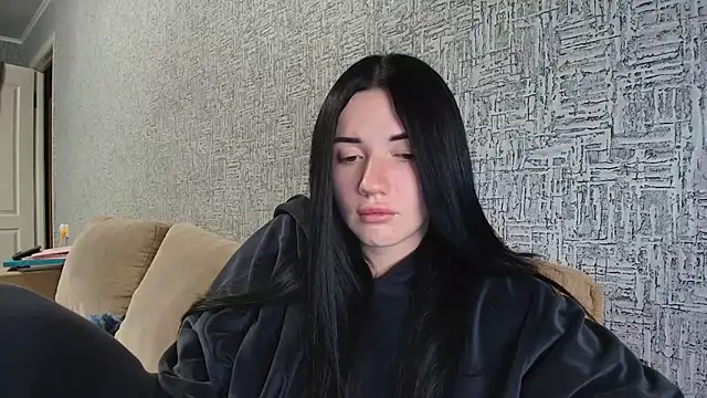 Liana diva online show from 11, 4, 2026