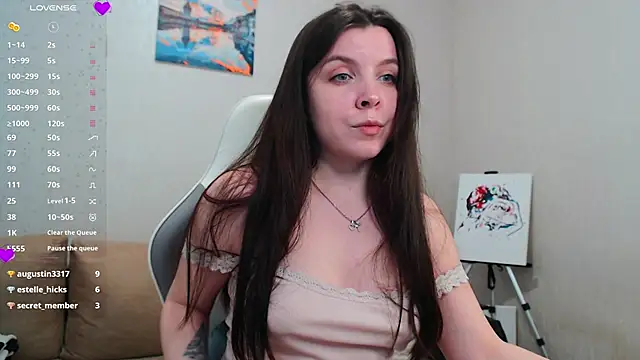 lunalovesu online show from 12, 3, 2025