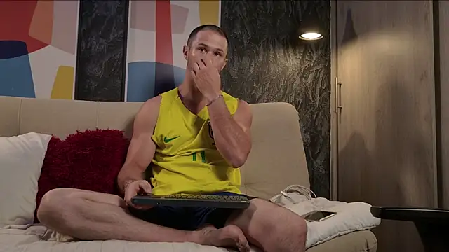 Snapshot of AxelFairchaild chatting on 18, 11, 2025 AxelFairchaild online show from 18, 11, 2025