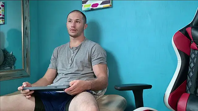 Snapshot of AxelFairchaild chatting on 28, 9, 2025 AxelFairchaild online show from 28, 9, 2025