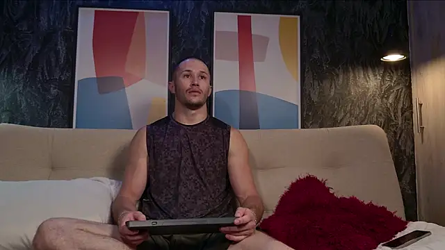 Snapshot of AxelFairchaild chatting on 13, 11, 2025 AxelFairchaild online show from 13, 11, 2025