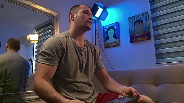 AxelFairchaild online show from 16, 7, 2026