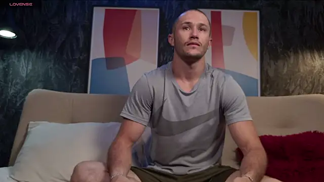 Snapshot of AxelFairchaild chatting on 12, 11, 2025 AxelFairchaild online show from 12, 11, 2025