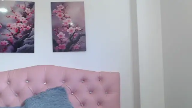 conni f00x online show from 18, 3, 2025