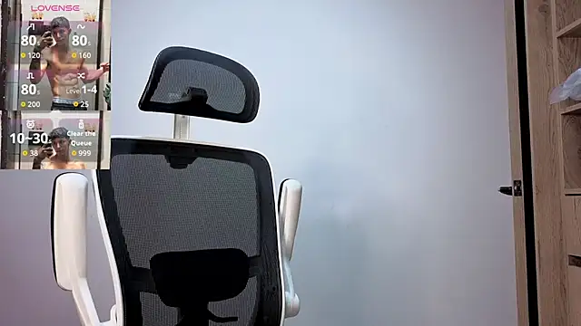 Cristopher23  online show from 8, 10, 2025