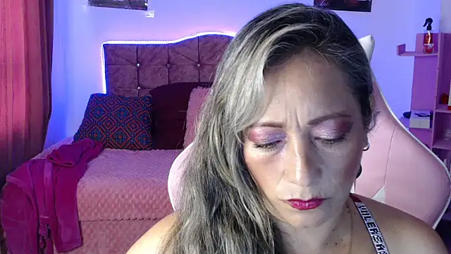 Melanyy 100 online show from 17, 3, 2025