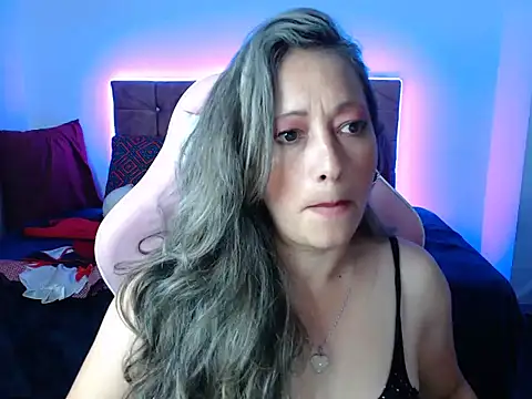 Melanyy 100 online show from 10, 1, 2025