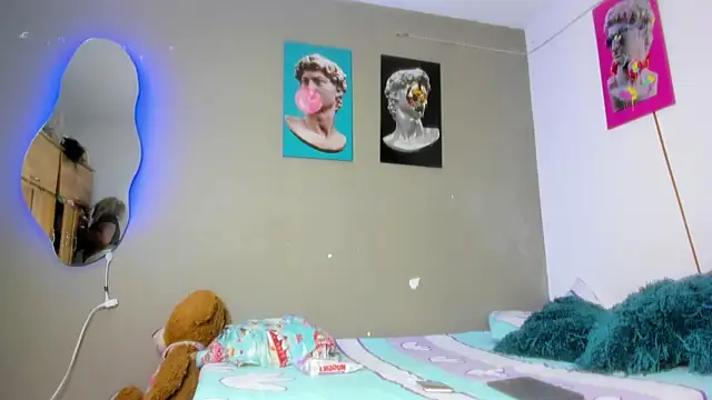 Snapshot of Lilybaudinx96 chatting on 10, 2, 2025 Lilybaudinx96 online show from 10, 2, 2025