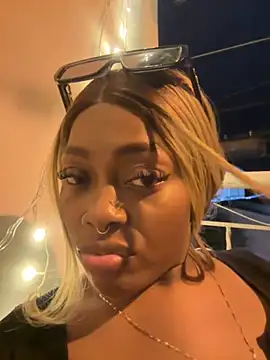 Lilybaudinx96 online show from 3, 12, 2025