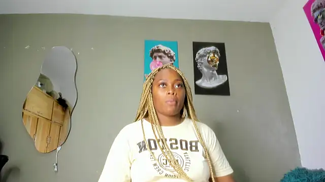 Snapshot of Lilybaudinx96 chatting on 5, 3, 2025 Lilybaudinx96 online show from 5, 3, 2025