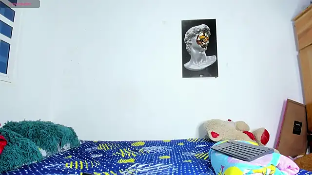 Snapshot of Lilybaudinx96 chatting on 20, 11, 2025 Lilybaudinx96 online show from 20, 11, 2025