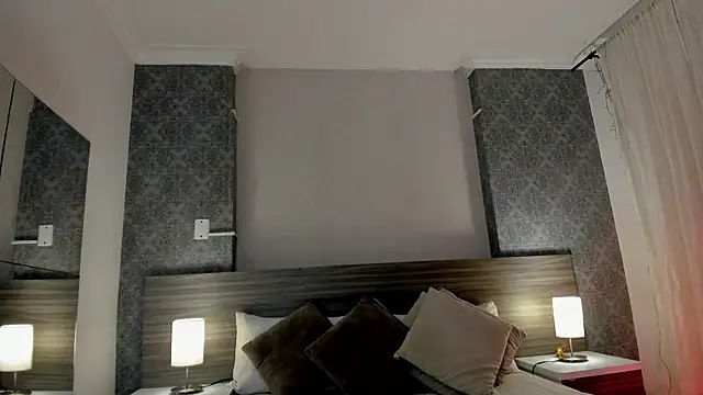 Mistyca online show from 23, 10, 2025