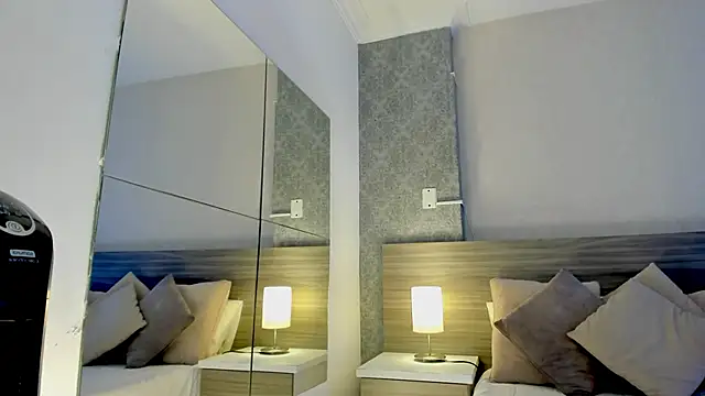 Mistyca online show from 26, 9, 2025