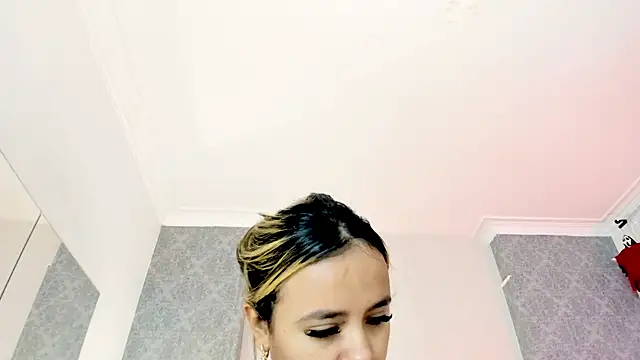 Mistyca online show from 28, 10, 2025