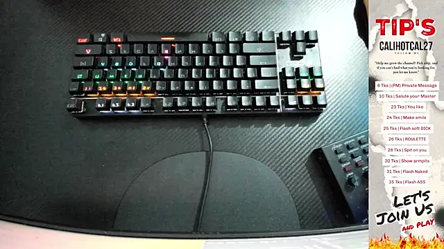 Calihotcaliente277 online show from 15, 9, 2025