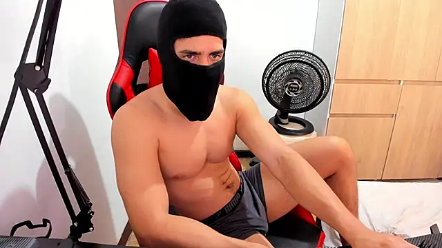 Calihotcaliente277 online show from 13, 3, 2025