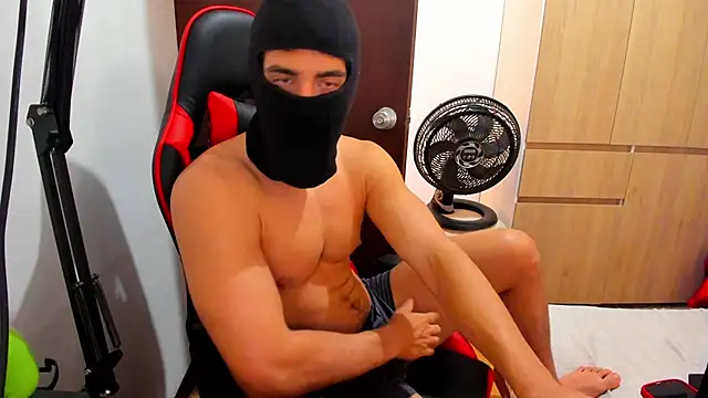 Calihotcaliente277 online show from 5, 3, 2025