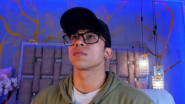 AkazaBoy  online show from 2, 12, 2025