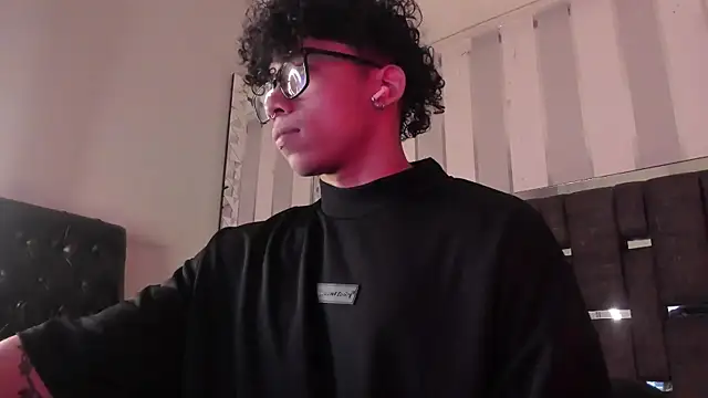 AkazaBoy  online show from 23, 3, 2026