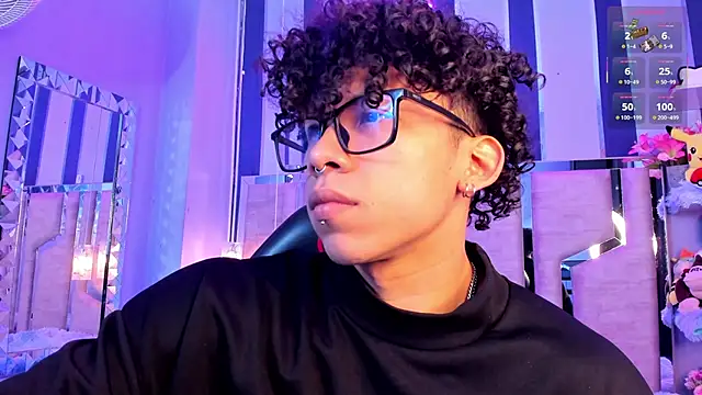 AkazaBoy  online show from 30, 3, 2026