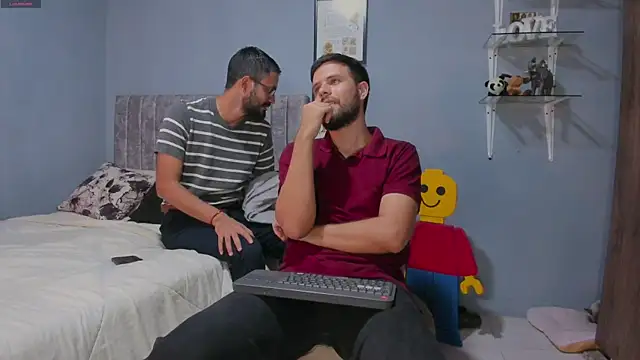 ETHAN ADAM online show from 31, 3, 2026