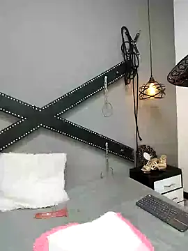 ScarletFoxXXX online show from 10, 1, 2025