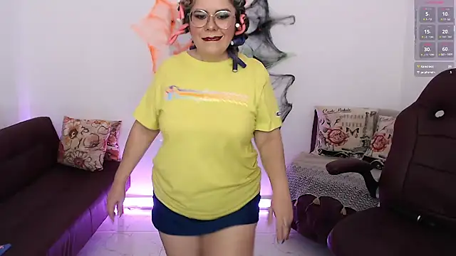 Serenay  online show from 31, 10, 2025