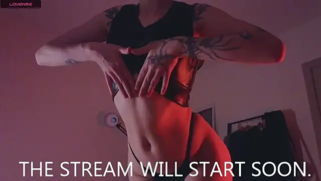 Space X Roxy  online show from 13, 9, 2025