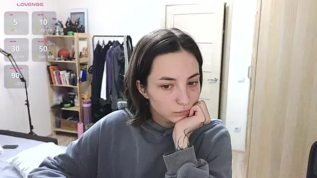 Space X Roxy  online show from 1, 11, 2025