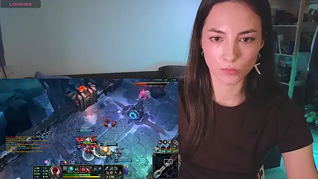 Space X Roxy  online show from 3, 3, 2025