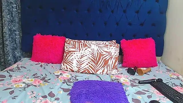 MelaninBear online show from 22, 9, 2025