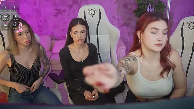 Magnetic Mia  online show from 11, 2, 2025