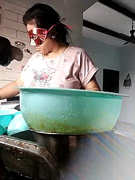 Punjabi beauty123 online show from 29, 10, 2025