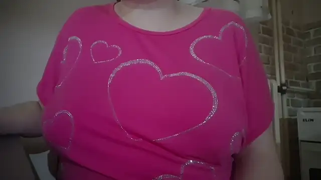 AalinnaK online show from 5, 12, 2025