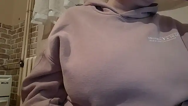 AalinnaK online show from 10, 3, 2025