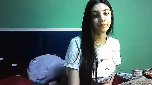 Ahotkittyxxx online show from 28, 12, 2024